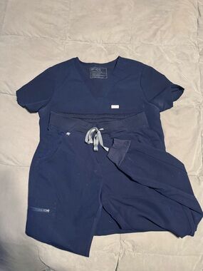 Figs Navy Technical Collection Scrub Top and Joggers